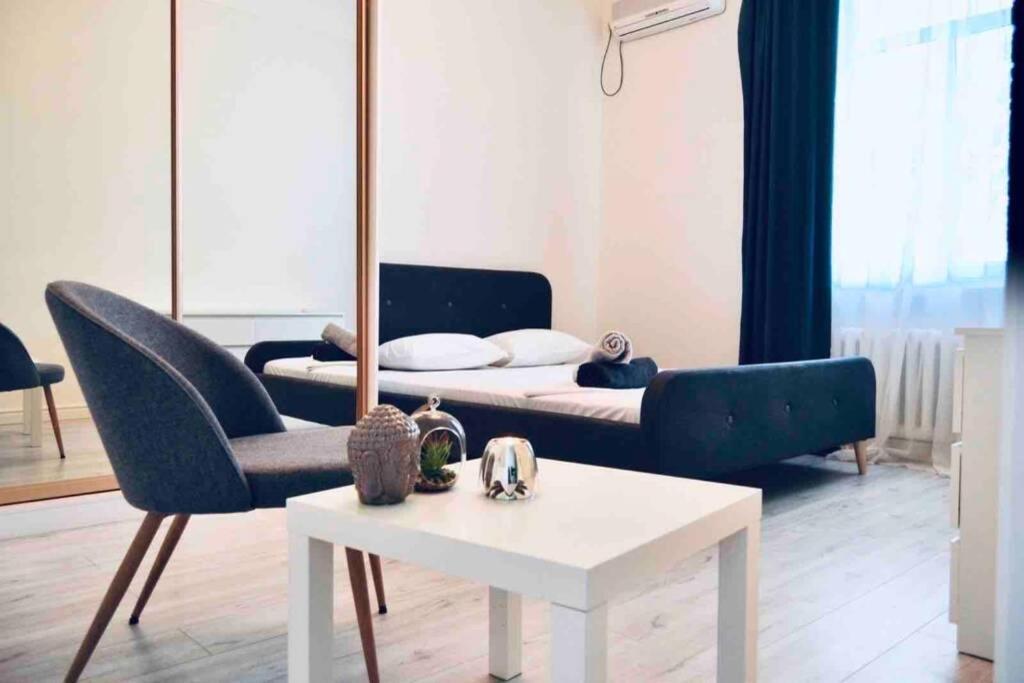 White&Light Flat Near Gulliver Kiev Luaran gambar